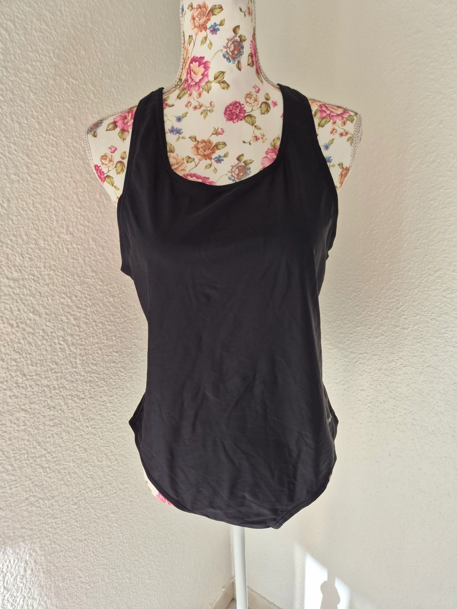 Maillot de bain une pièce Etirel noir dos nageur gainant T50 XXXL grande taille
